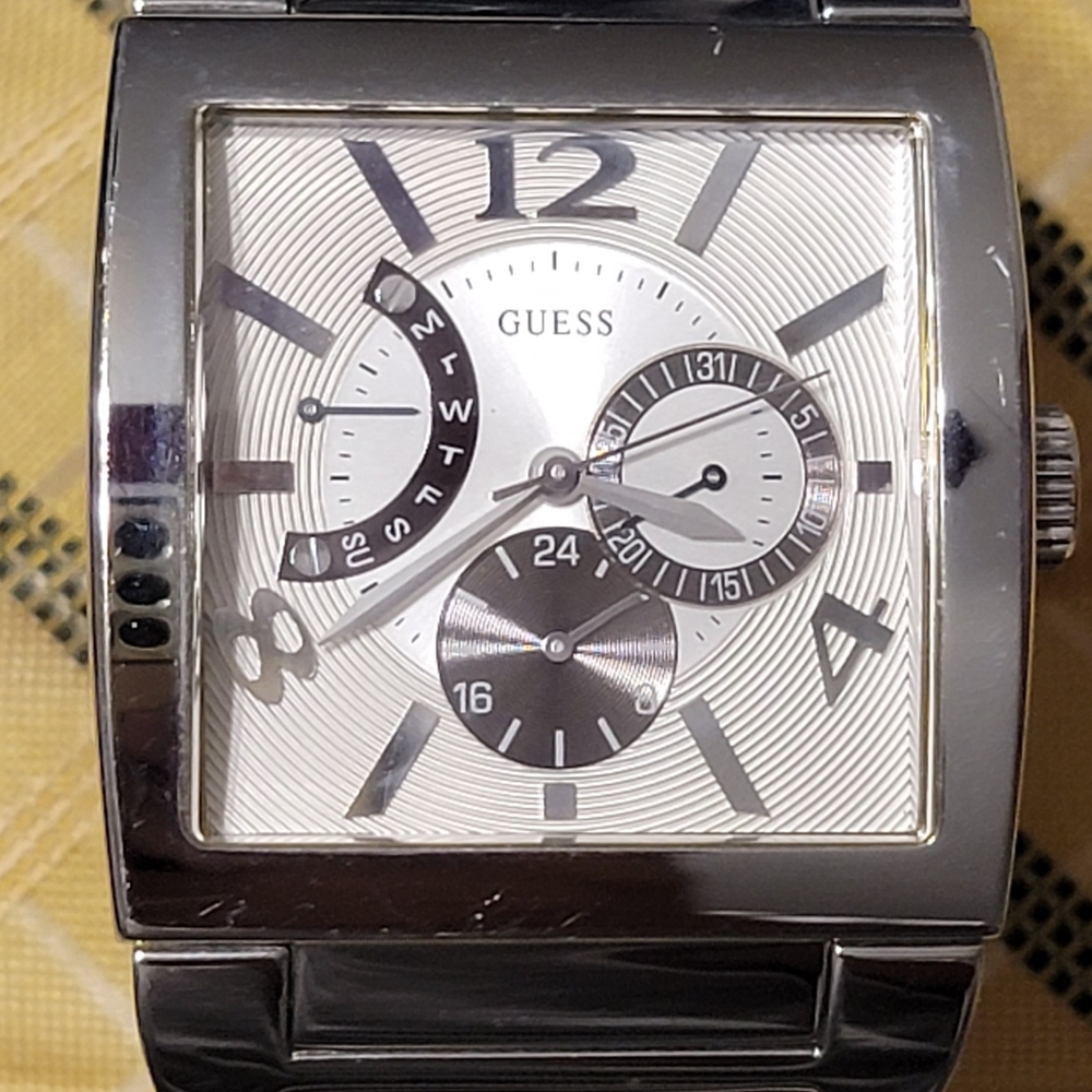 Mens watch